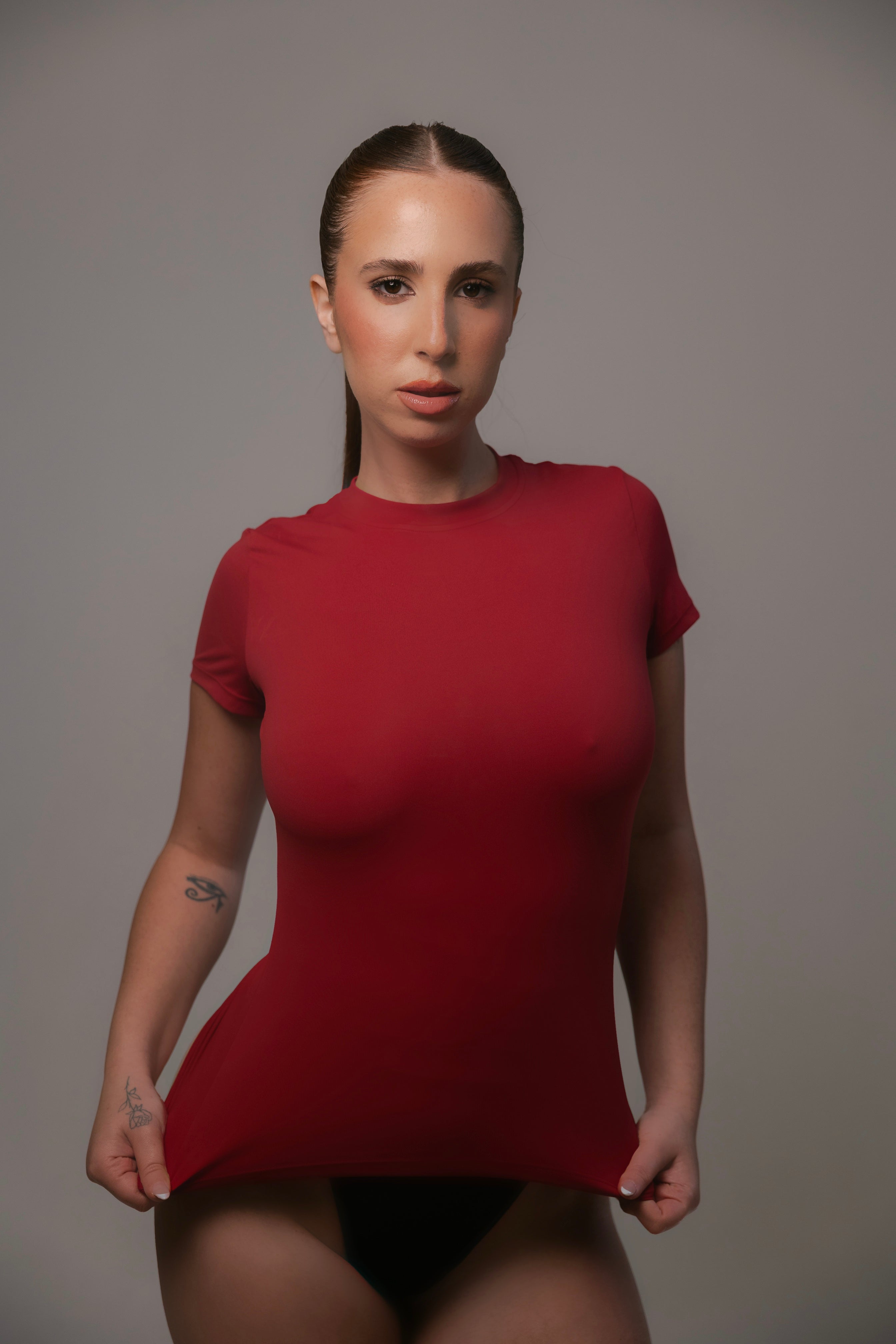 SCULPT T-SHIRT