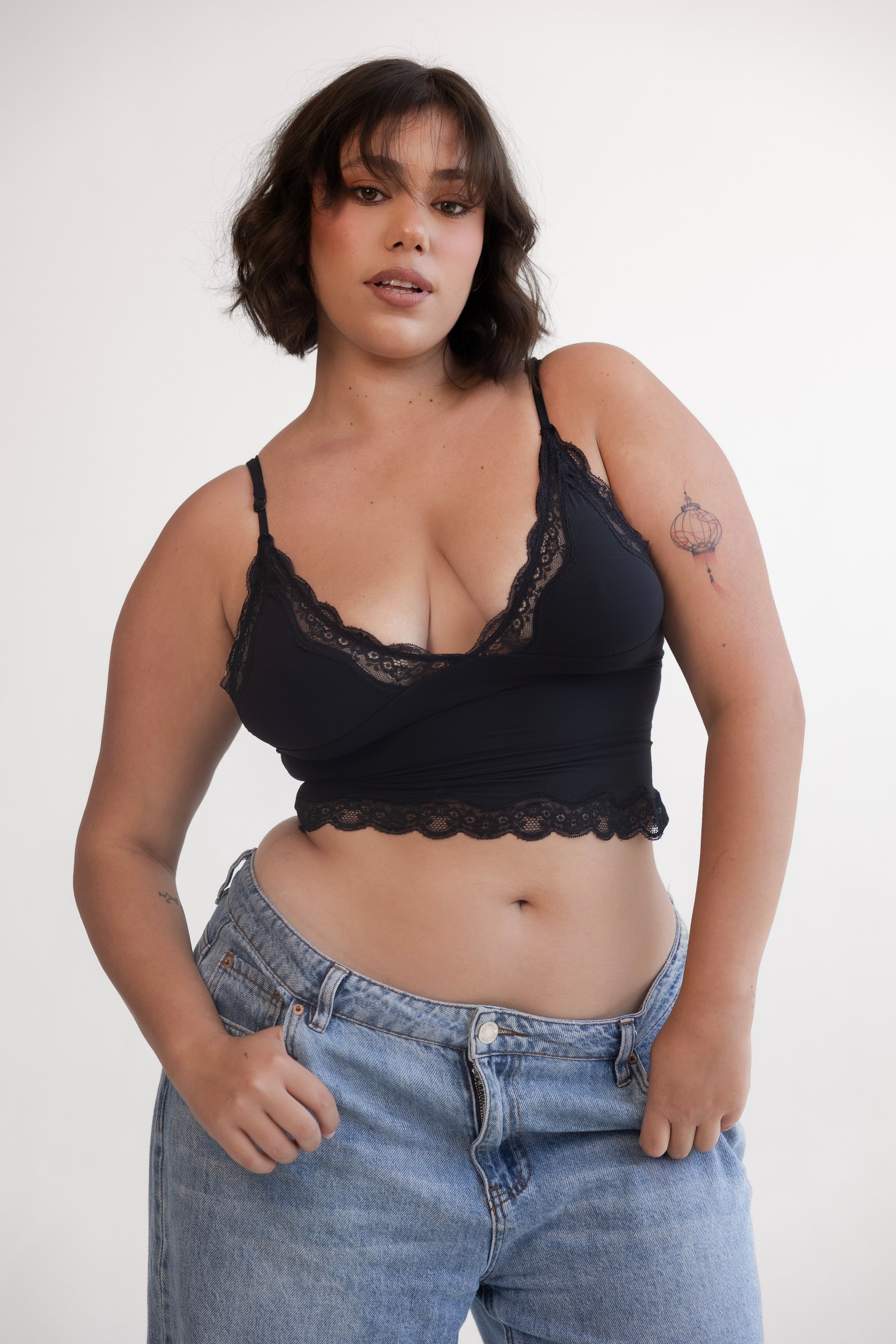 גופיית תחרה | לינוי