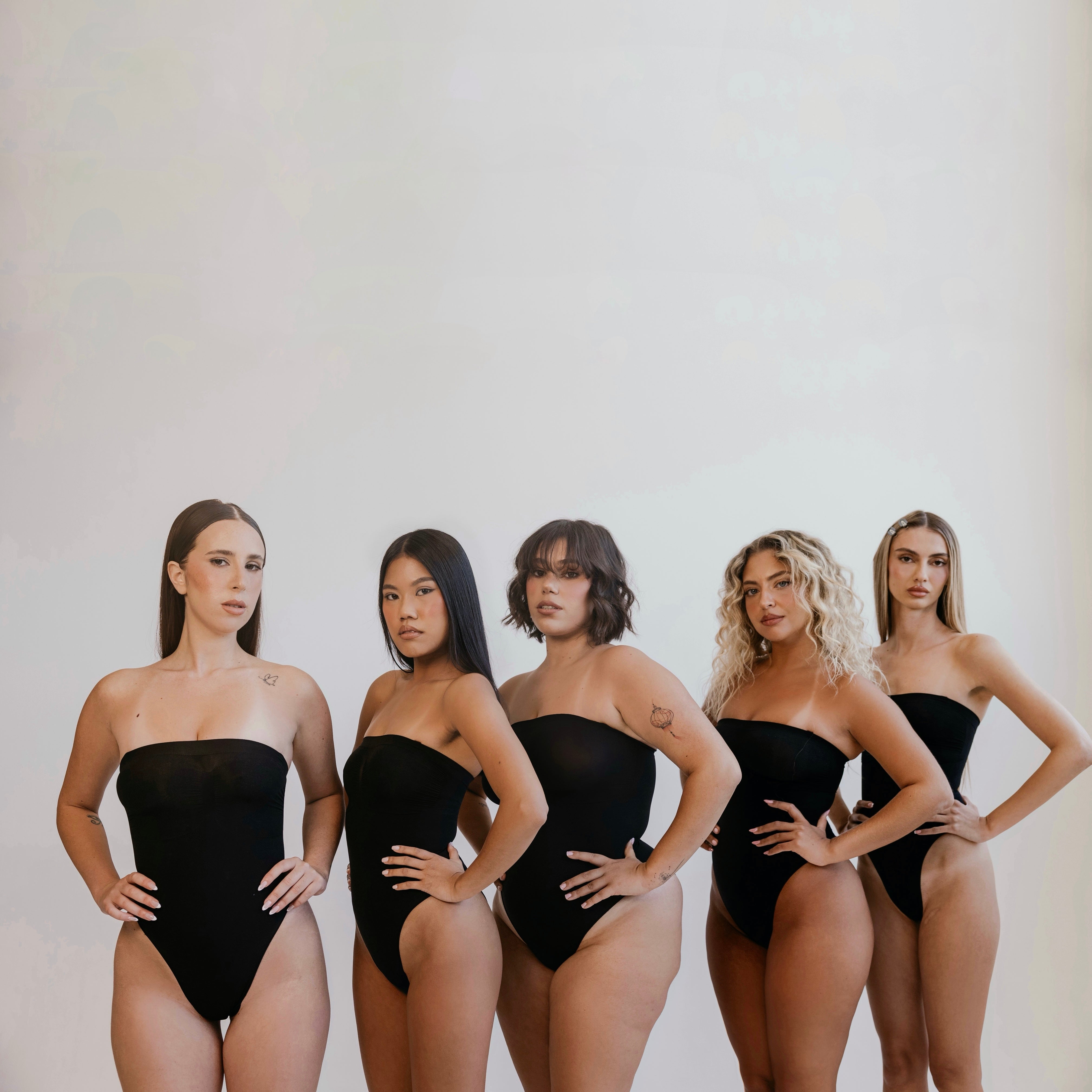 בגד גוף | סמדר