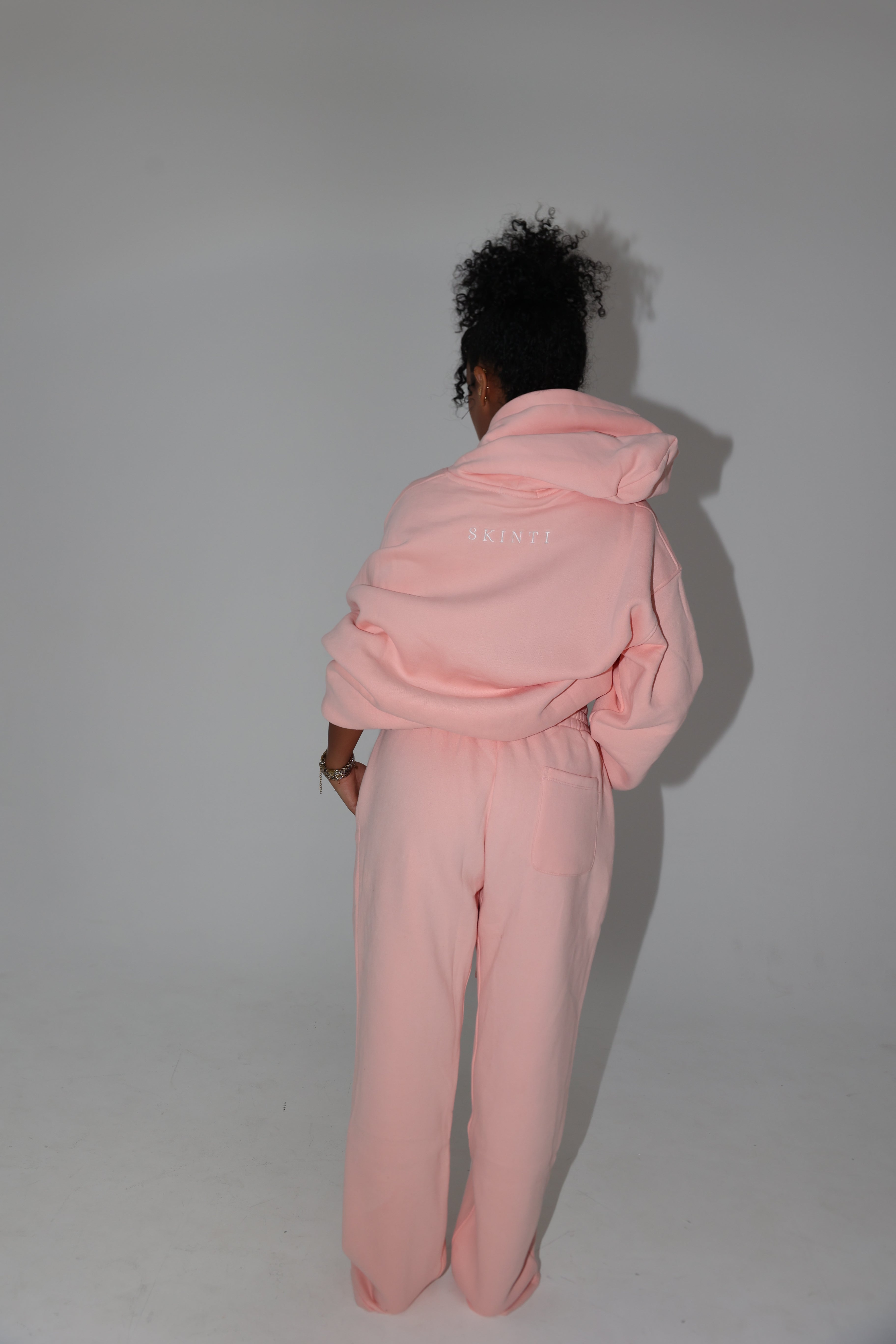 FOR EVERYBODY- TAL SWEATPANTS