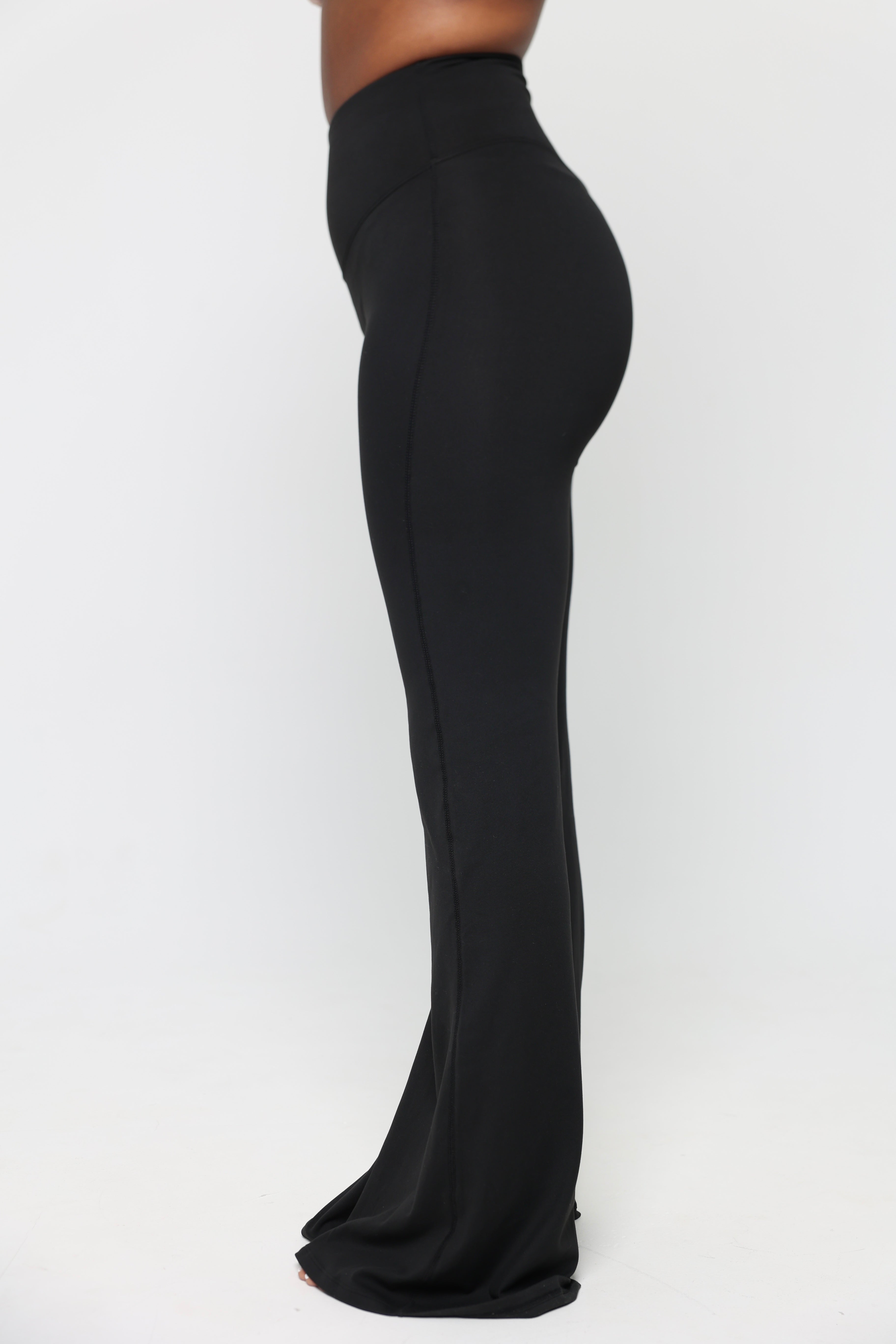 SCULPT FLARED LEGGINGS
