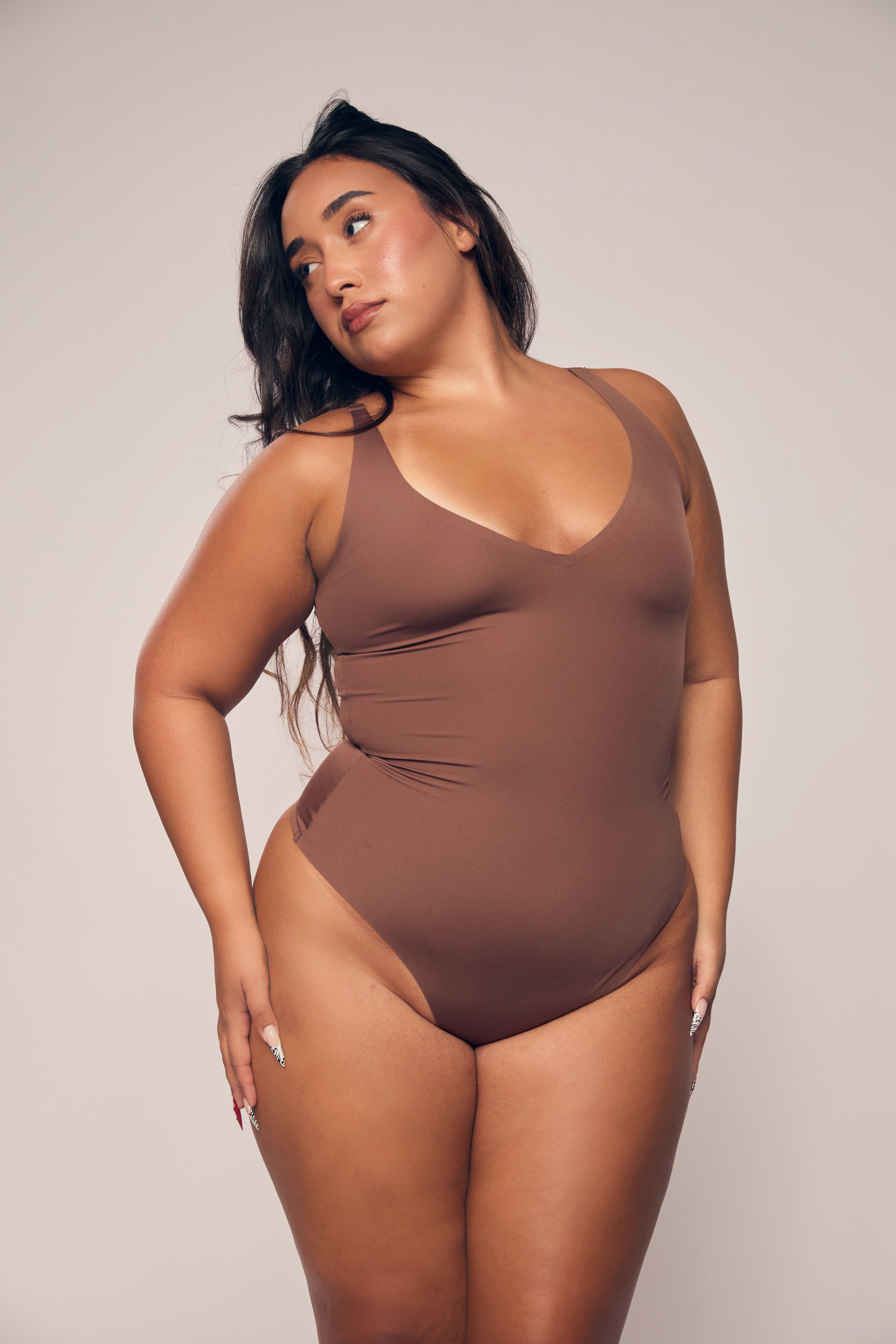 SEAMLESS V BODYSUIT