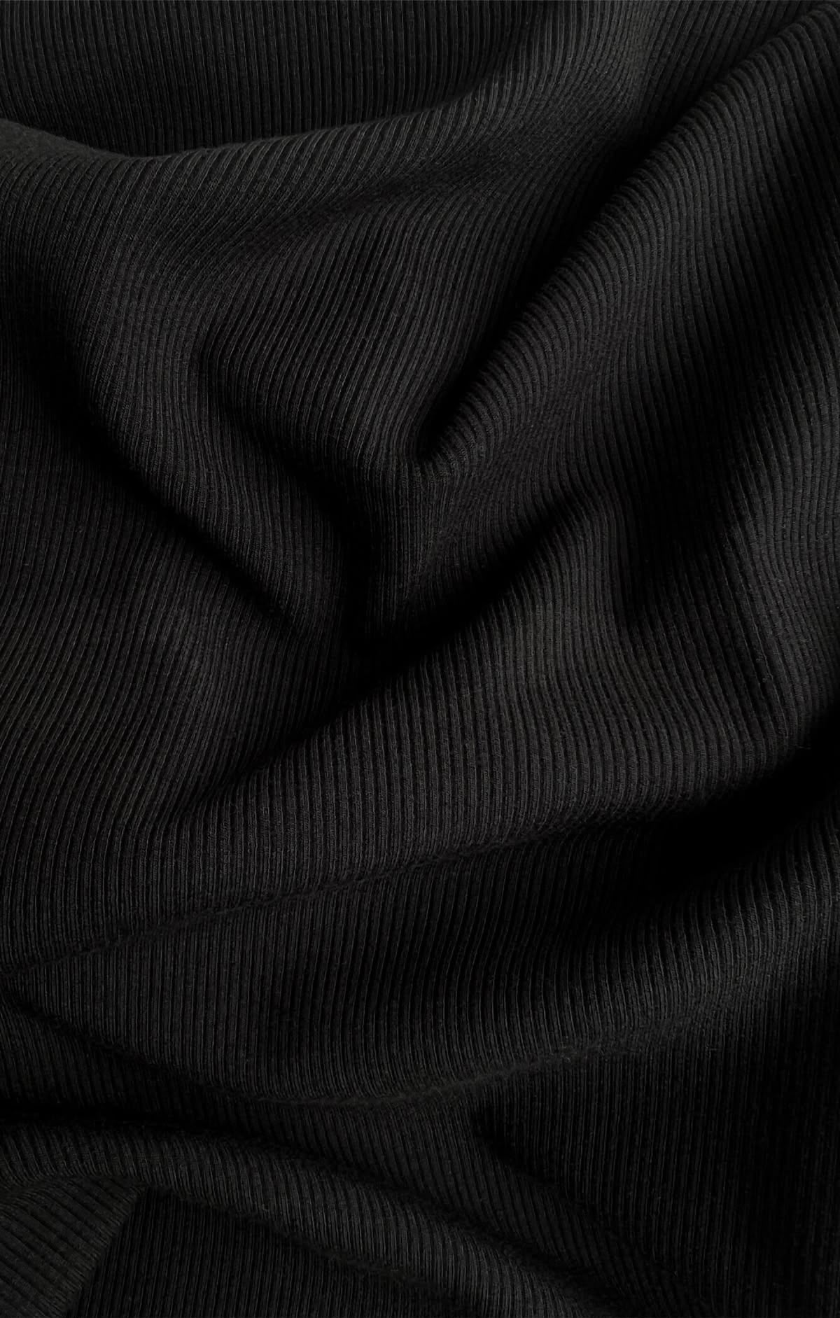THE CLASSIC COTTON T-SHIRT